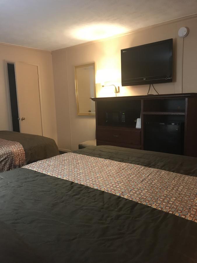 Redwood Inn 개즈던 외부 사진